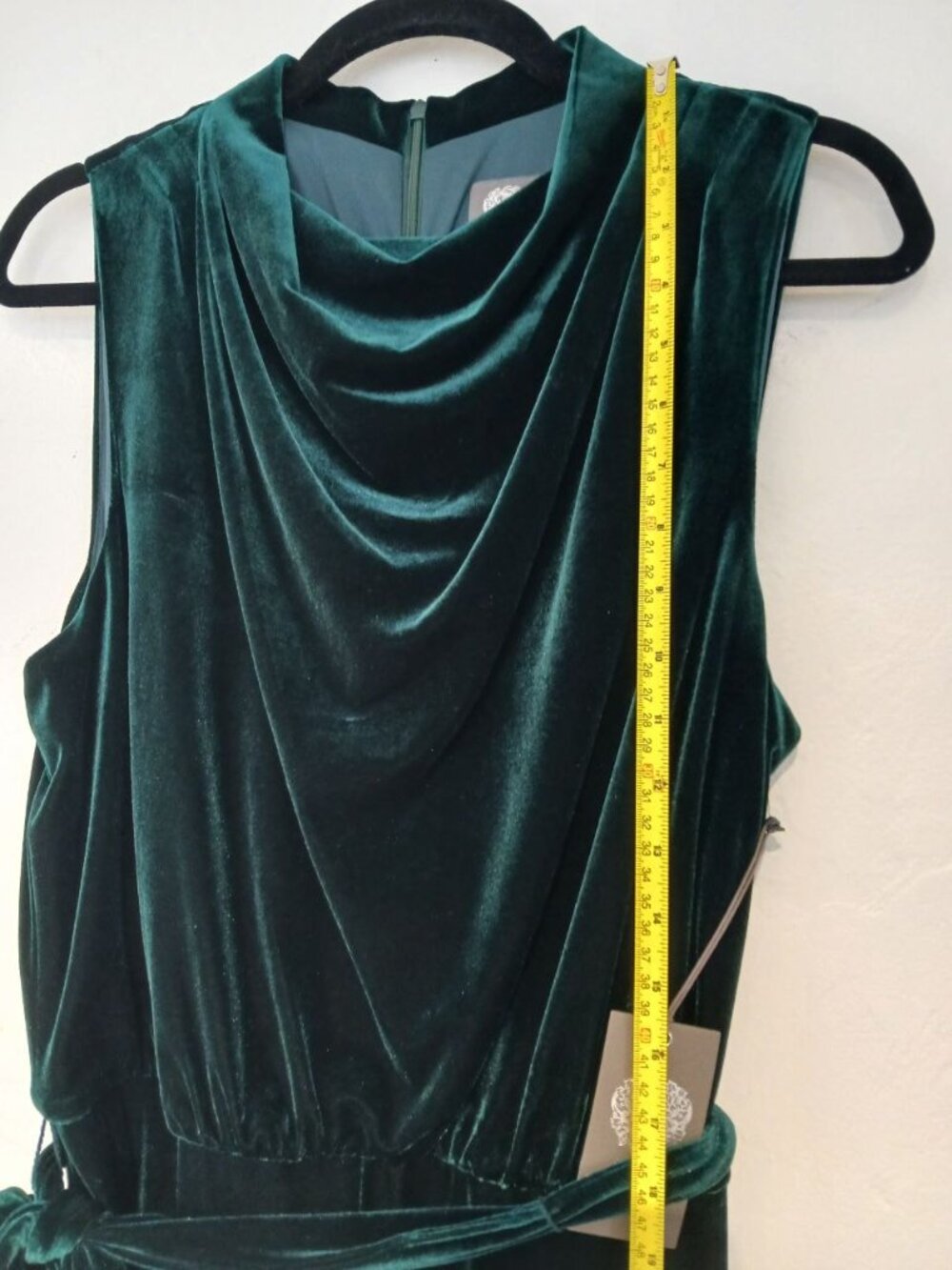 Vince Camuto Emerald Velvet Wide-Leg Belted Jumpsuit Size L NWT - Picture 8 of 16